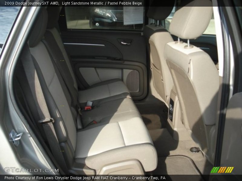Light Sandstone Metallic / Pastel Pebble Beige 2009 Dodge Journey SXT AWD