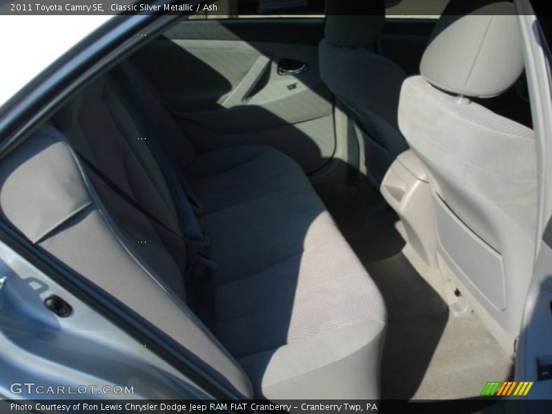Classic Silver Metallic / Ash 2011 Toyota Camry SE
