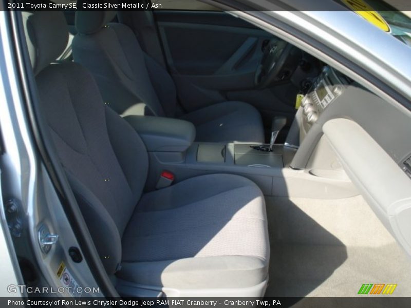 Classic Silver Metallic / Ash 2011 Toyota Camry SE