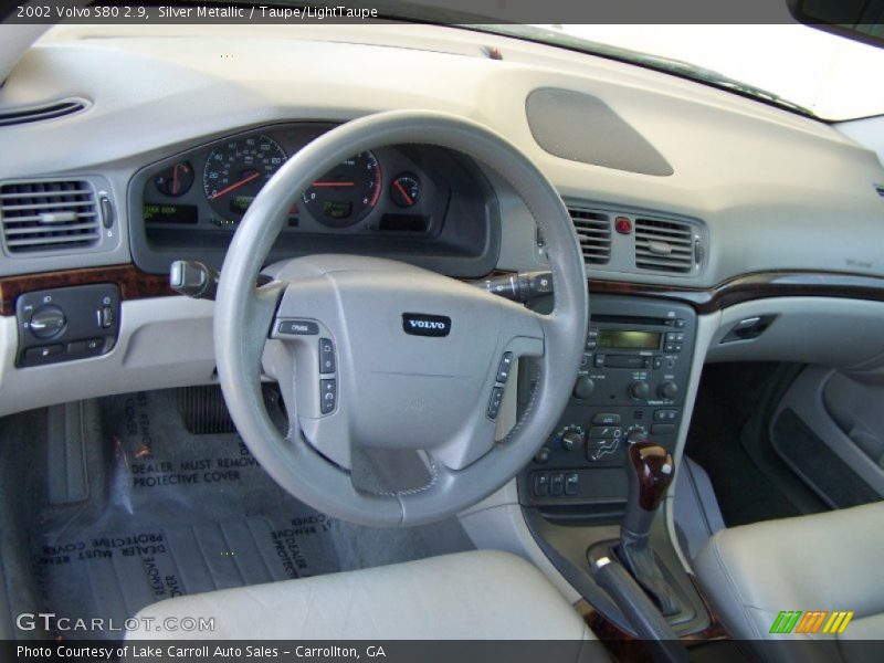 Silver Metallic / Taupe/LightTaupe 2002 Volvo S80 2.9