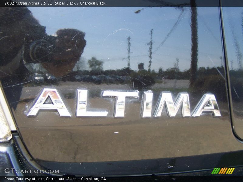 Super Black / Charcoal Black 2002 Nissan Altima 3.5 SE