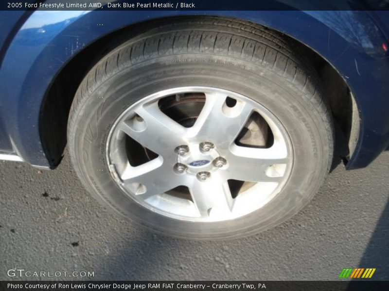  2005 Freestyle Limited AWD Wheel