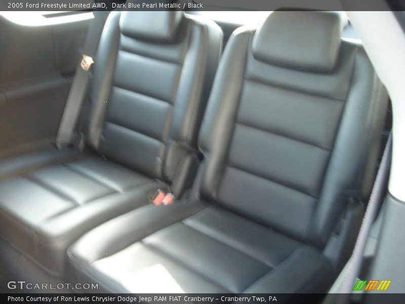 Dark Blue Pearl Metallic / Black 2005 Ford Freestyle Limited AWD