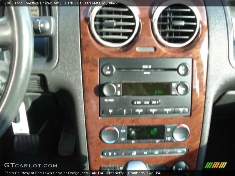 Dark Blue Pearl Metallic / Black 2005 Ford Freestyle Limited AWD
