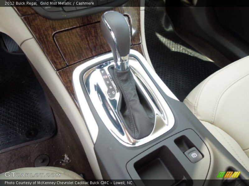 Gold Mist Metallic / Cashmere 2012 Buick Regal