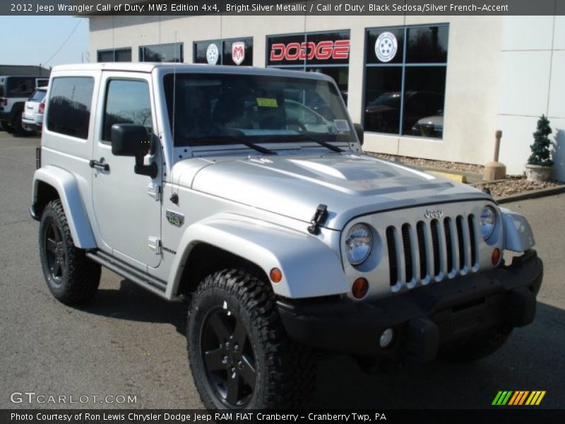 Bright Silver Metallic / Call of Duty: Black Sedosa/Silver French-Accent 2012 Jeep Wrangler Call of Duty: MW3 Edition 4x4