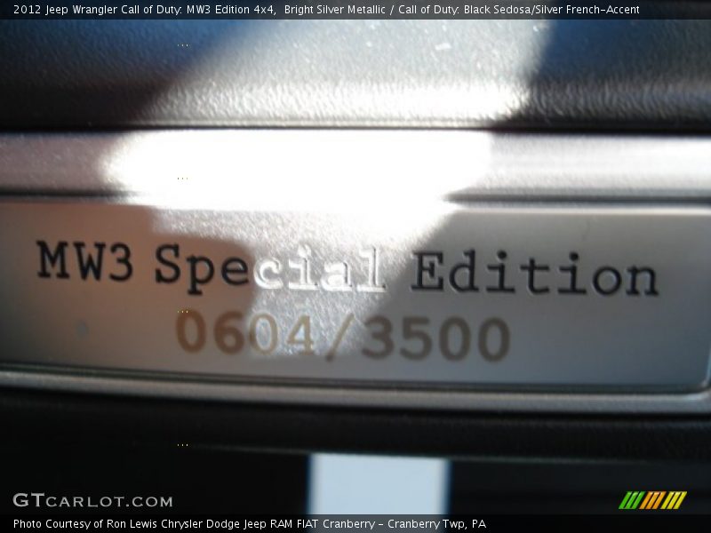 MW3 Special Edition 0604/3500 - 2012 Jeep Wrangler Call of Duty: MW3 Edition 4x4