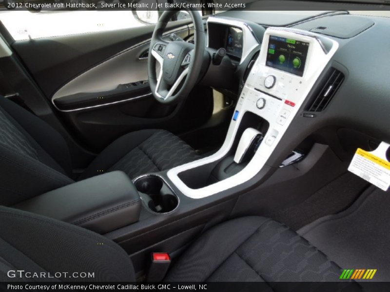 Dashboard of 2012 Volt Hatchback