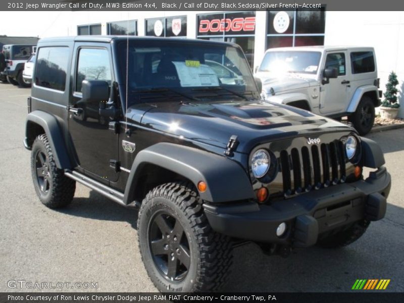 Black / Call of Duty: Black Sedosa/Silver French-Accent 2012 Jeep Wrangler Call of Duty: MW3 Edition 4x4