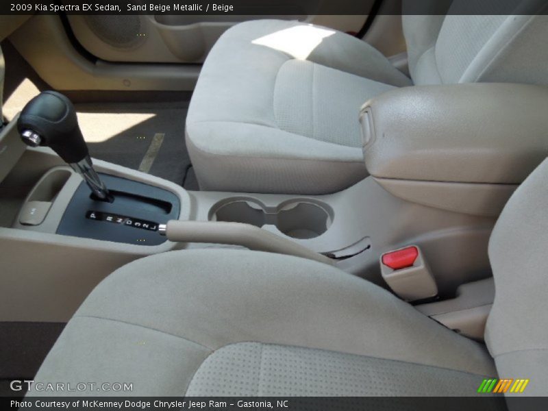 Sand Beige Metallic / Beige 2009 Kia Spectra EX Sedan