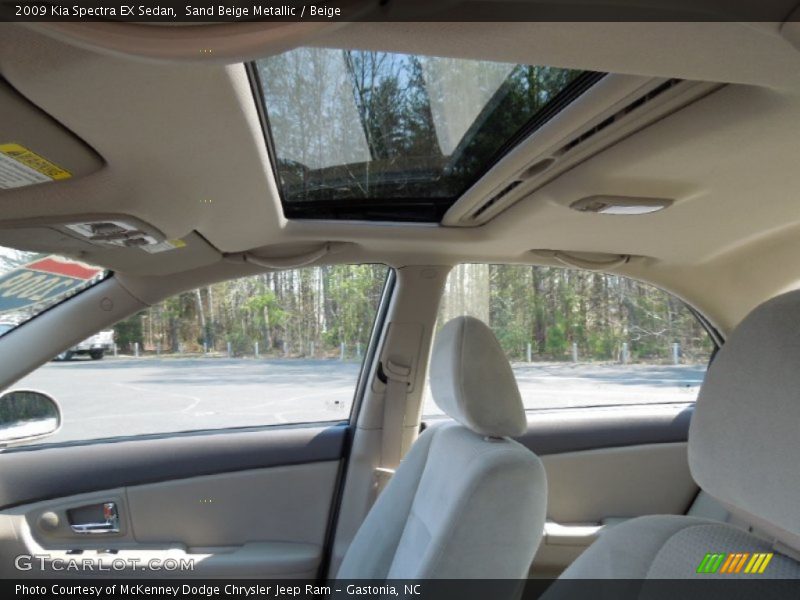 Sand Beige Metallic / Beige 2009 Kia Spectra EX Sedan