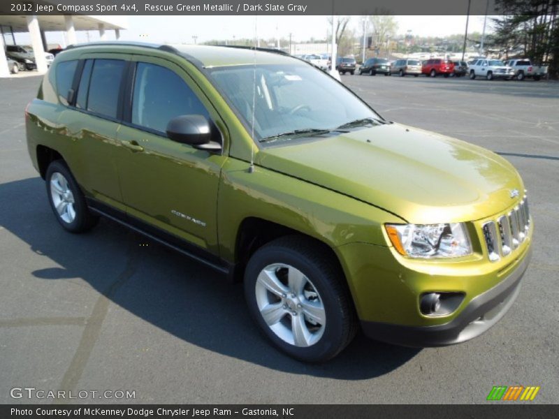 Front 3/4 View of 2012 Compass Sport 4x4