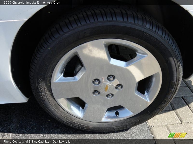 White / Gray 2009 Chevrolet Impala SS