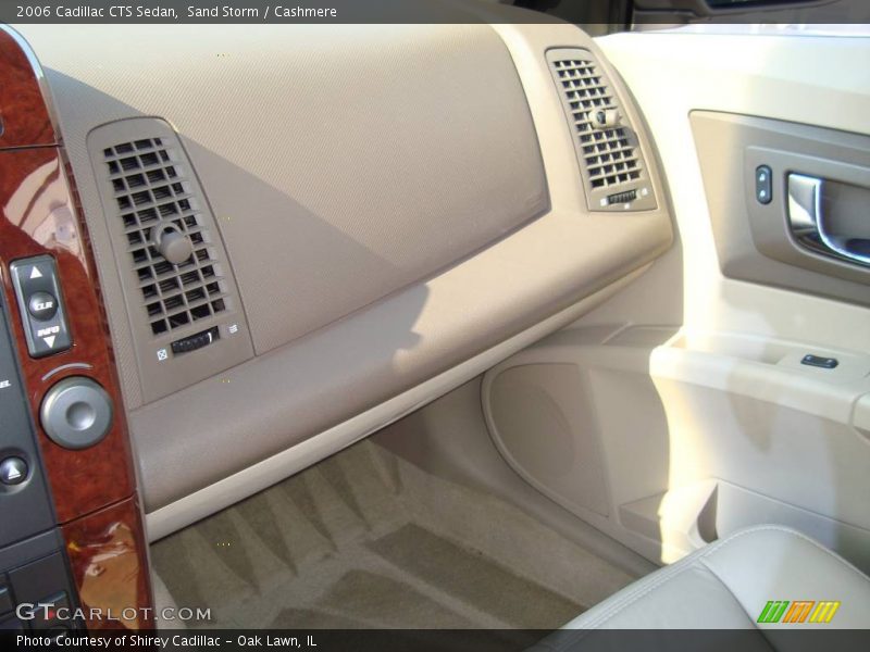 Sand Storm / Cashmere 2006 Cadillac CTS Sedan