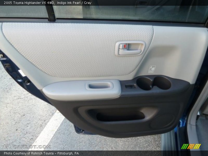 Indigo Ink Pearl / Gray 2005 Toyota Highlander V6 4WD