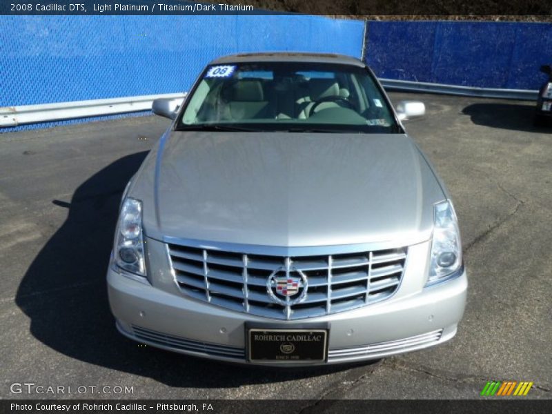 Light Platinum / Titanium/Dark Titanium 2008 Cadillac DTS