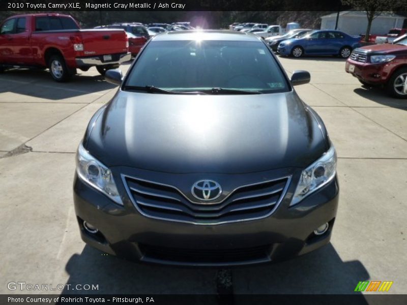 Magnetic Gray Metallic / Ash Gray 2010 Toyota Camry XLE