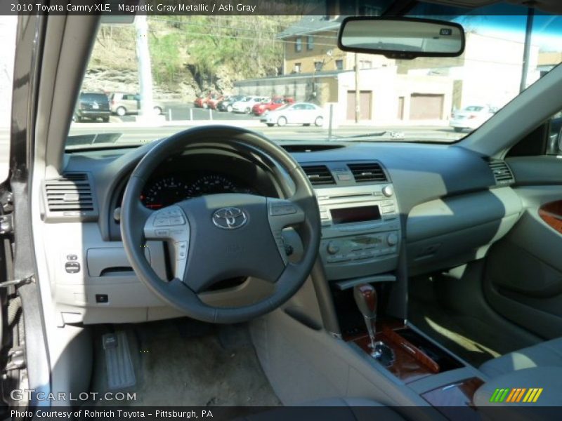 Magnetic Gray Metallic / Ash Gray 2010 Toyota Camry XLE