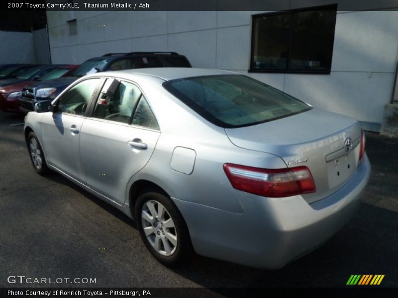 Titanium Metallic / Ash 2007 Toyota Camry XLE