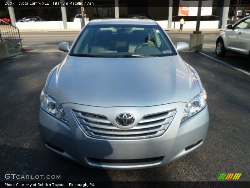 Titanium Metallic / Ash 2007 Toyota Camry XLE