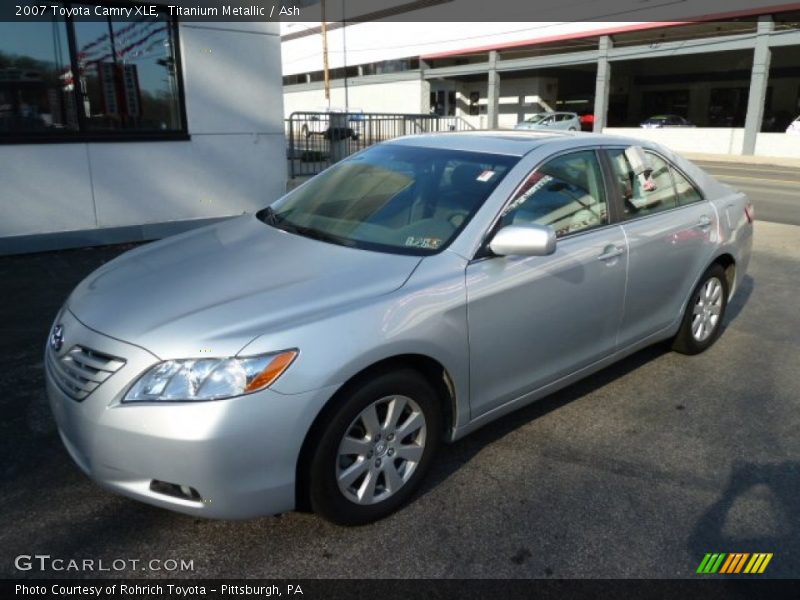 Titanium Metallic / Ash 2007 Toyota Camry XLE