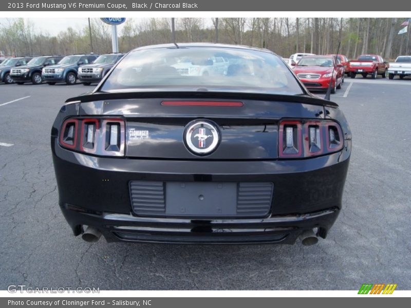  2013 Mustang V6 Premium Coupe Black