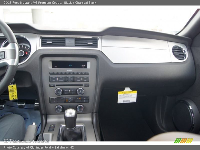 Black / Charcoal Black 2013 Ford Mustang V6 Premium Coupe