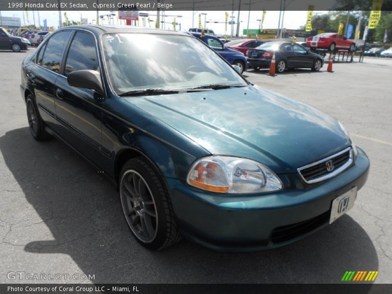 Cypress Green Pearl / Beige 1998 Honda Civic EX Sedan