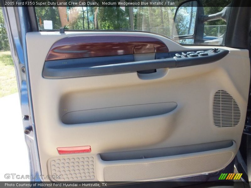 Medium Wedgewood Blue Metallic / Tan 2005 Ford F350 Super Duty Lariat Crew Cab Dually
