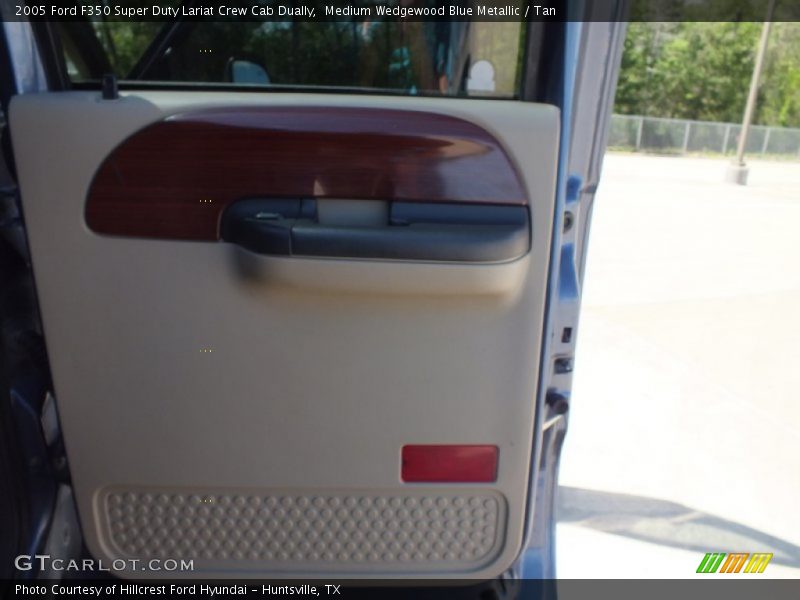Medium Wedgewood Blue Metallic / Tan 2005 Ford F350 Super Duty Lariat Crew Cab Dually