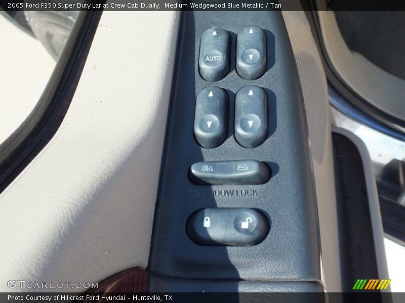 Medium Wedgewood Blue Metallic / Tan 2005 Ford F350 Super Duty Lariat Crew Cab Dually
