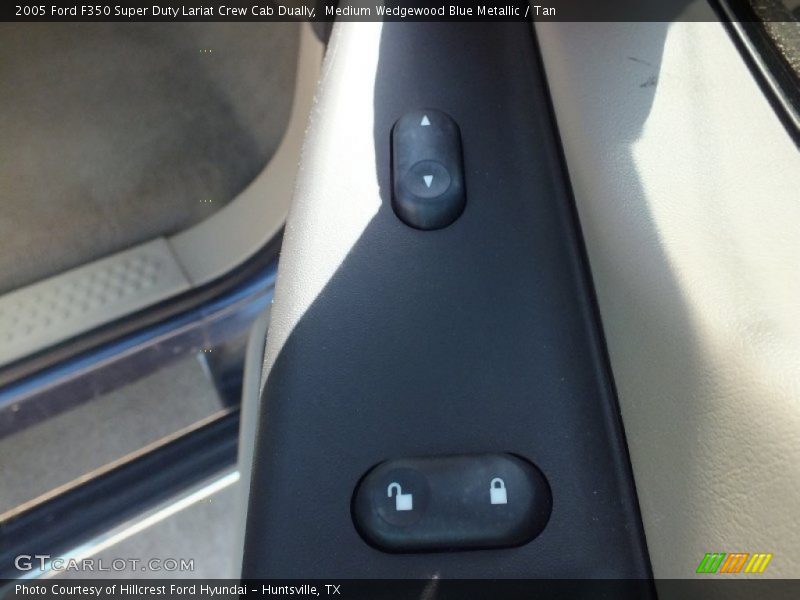 Medium Wedgewood Blue Metallic / Tan 2005 Ford F350 Super Duty Lariat Crew Cab Dually