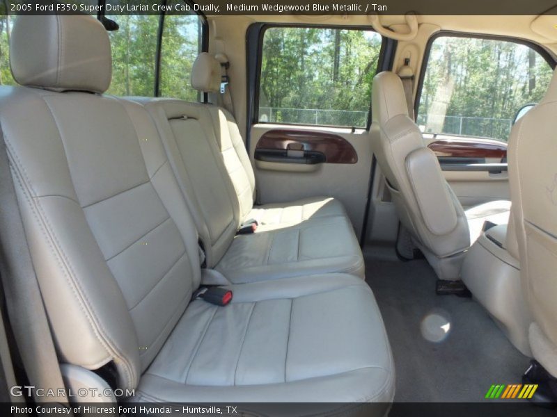 Medium Wedgewood Blue Metallic / Tan 2005 Ford F350 Super Duty Lariat Crew Cab Dually