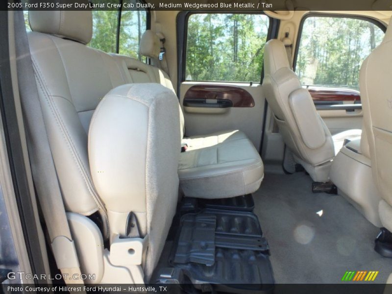 Medium Wedgewood Blue Metallic / Tan 2005 Ford F350 Super Duty Lariat Crew Cab Dually