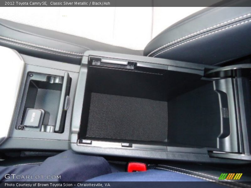 Classic Silver Metallic / Black/Ash 2012 Toyota Camry SE