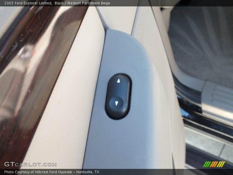 Black / Medium Parchment Beige 2003 Ford Explorer Limited