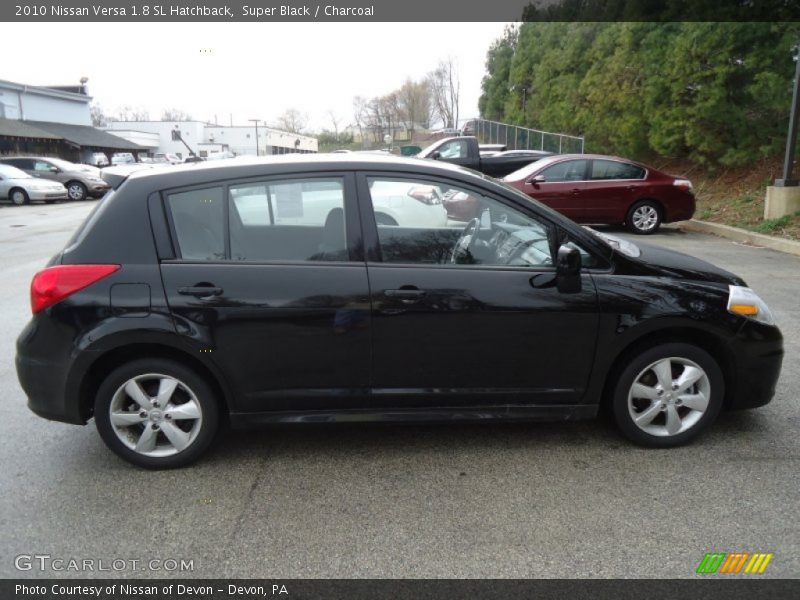 Super Black / Charcoal 2010 Nissan Versa 1.8 SL Hatchback
