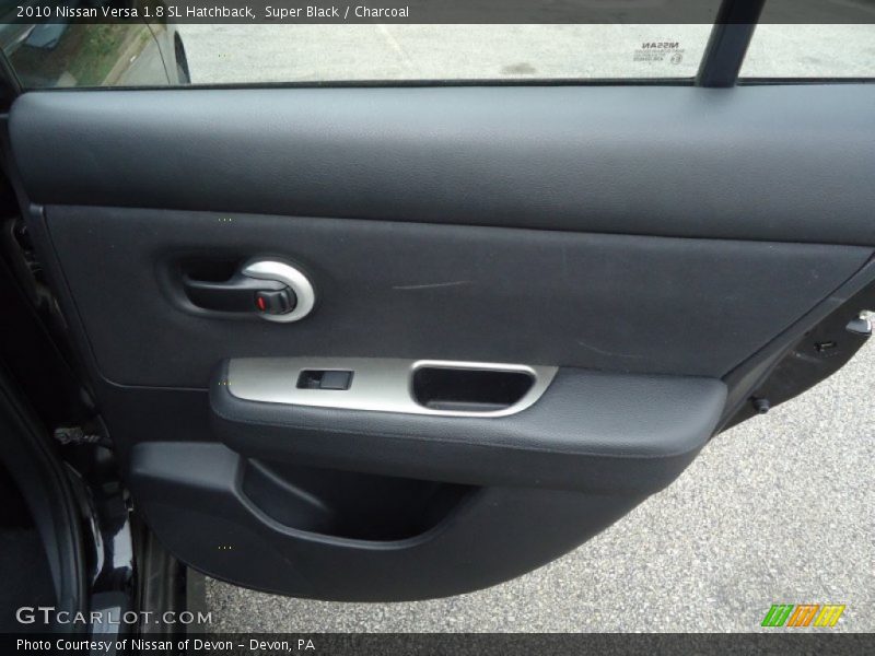 Super Black / Charcoal 2010 Nissan Versa 1.8 SL Hatchback