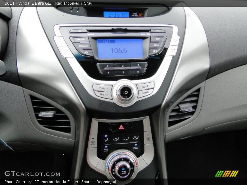 Controls of 2011 Elantra GLS