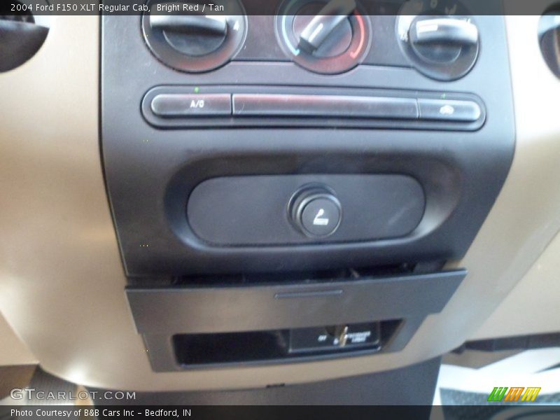 Bright Red / Tan 2004 Ford F150 XLT Regular Cab