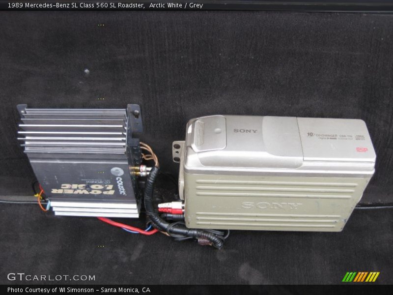 Arctic White / Grey 1989 Mercedes-Benz SL Class 560 SL Roadster