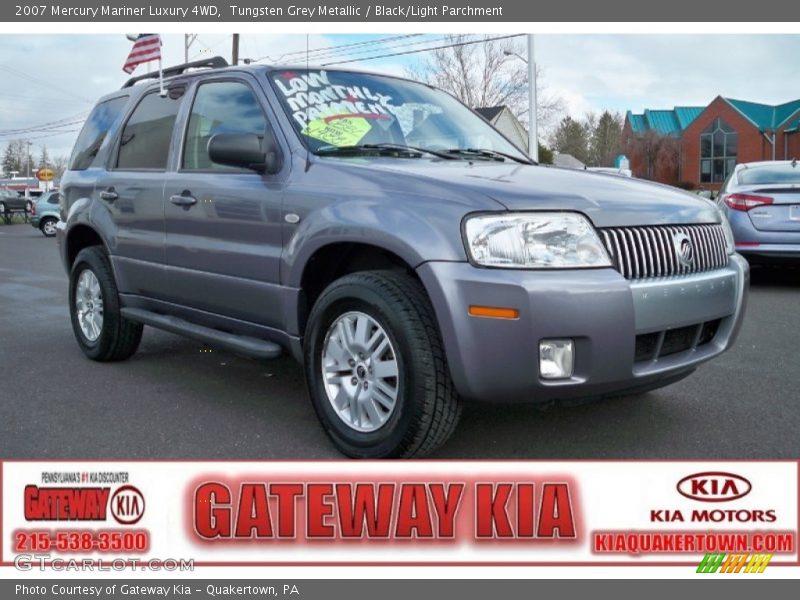 Tungsten Grey Metallic / Black/Light Parchment 2007 Mercury Mariner Luxury 4WD