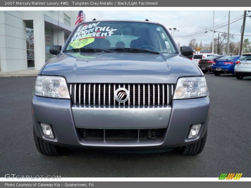 Tungsten Grey Metallic / Black/Light Parchment 2007 Mercury Mariner Luxury 4WD