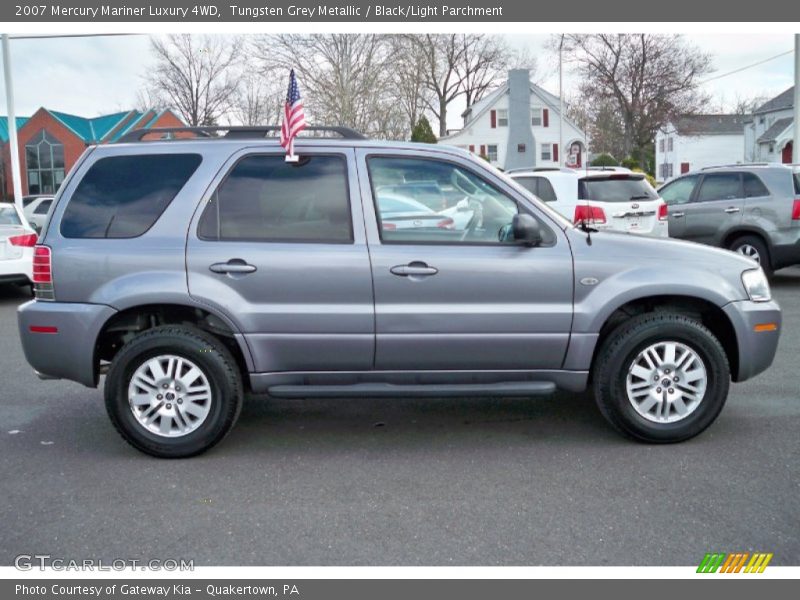 Tungsten Grey Metallic / Black/Light Parchment 2007 Mercury Mariner Luxury 4WD