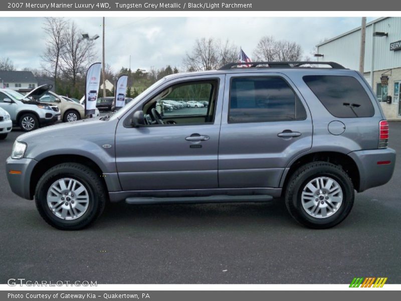 Tungsten Grey Metallic / Black/Light Parchment 2007 Mercury Mariner Luxury 4WD