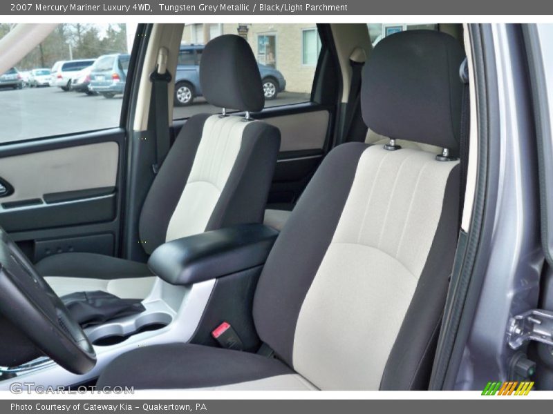 Tungsten Grey Metallic / Black/Light Parchment 2007 Mercury Mariner Luxury 4WD