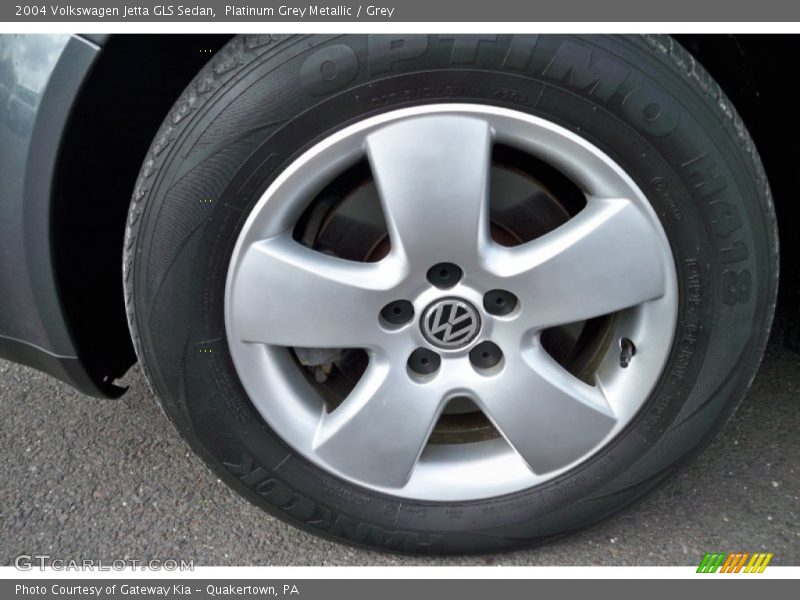 Platinum Grey Metallic / Grey 2004 Volkswagen Jetta GLS Sedan