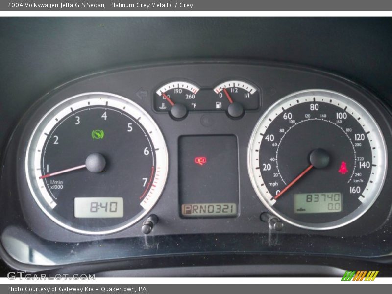 Platinum Grey Metallic / Grey 2004 Volkswagen Jetta GLS Sedan
