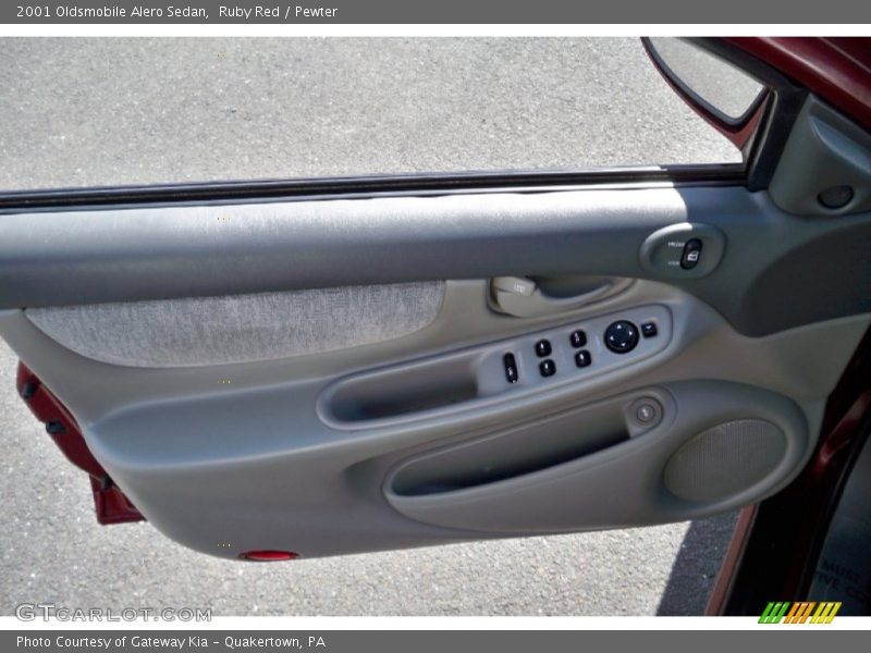 Ruby Red / Pewter 2001 Oldsmobile Alero Sedan