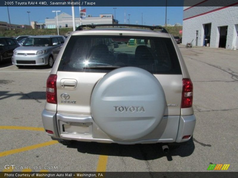 Savannah Metallic / Taupe 2005 Toyota RAV4 4WD